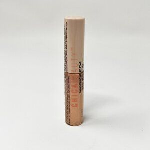 ✨ NEW Chica Beauty GLOW Highlighter ✨
